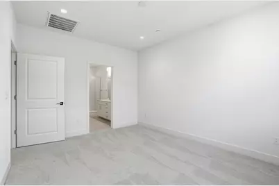 Oak Cir, Walnut Creek, CA 94597 - Photo 22