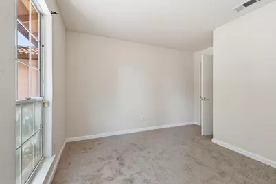 131 W Central Ave, Tracy, CA 95376 - Photo 26