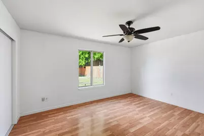131 W Central Ave, Tracy, CA 95376 - Photo 18