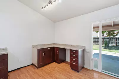 131 W Central Ave, Tracy, CA 95376 - Photo 16