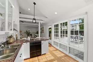 7027 Brooktree Way, San Jose, CA 95120 - Photo 14