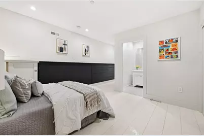 592 Chestnut St, San Francisco, CA 94133 - Photo 26