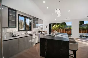 806 Emily Dr, Mountain View, CA 94043 - Photo 8