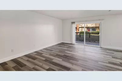 305 Tradewinds Dr 7, San Jose, CA 95123 - Photo 2
