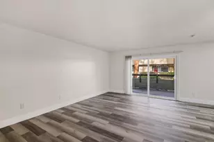 305 Tradewinds Dr 7, San Jose, CA 95123 - Photo 2