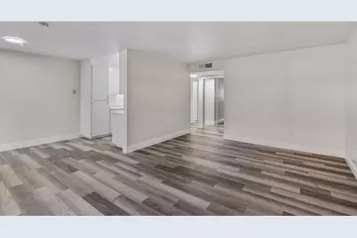 305 Tradewinds Dr 7, San Jose, CA 95123 - Photo 8