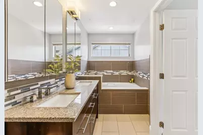 516 Saint Vincent Ln, Foster City, CA 94404 - Photo 32