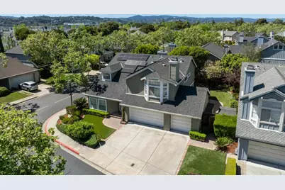 516 Saint Vincent Ln, Foster City, CA 94404 - Photo 2
