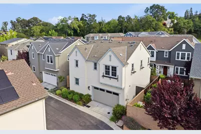 18867 Montalvo Oaks Cir, Monte Sereno, CA 95030 - Photo 32