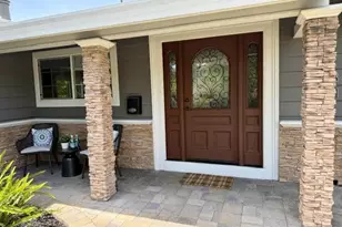 16231 Azalea Way, Los Gatos, CA 95032 - Photo 2