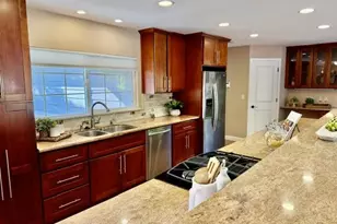 16231 Azalea Way, Los Gatos, CA 95032 - Photo 4