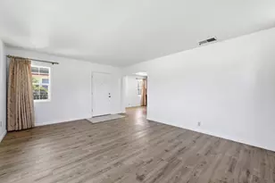 39 N 34th St, San Jose, CA 95116 - Photo 8