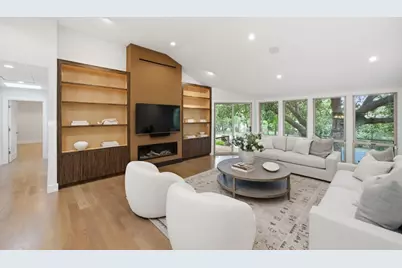 26805 Palo Hills Dr, Los Altos Hills, CA 94022 - Photo 20