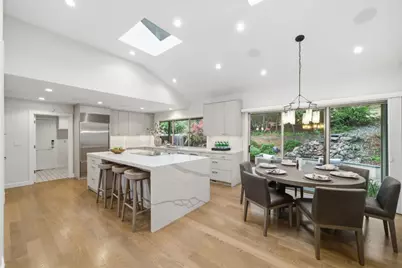 26805 Palo Hills Dr, Los Altos Hills, CA 94022 - Photo 18