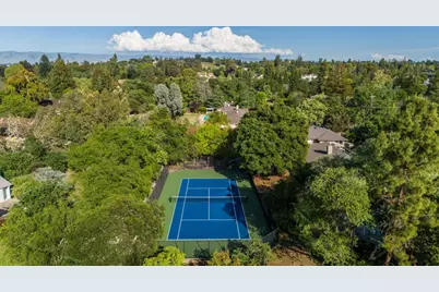 26805 Palo Hills Dr, Los Altos Hills, CA 94022 - Photo 54