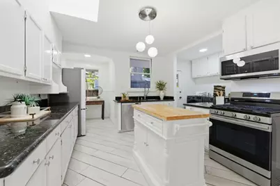 235 Middlefield Rd, Palo Alto, CA 94301 - Photo 12