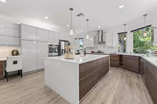 605 N Bayview Ave, Sunnyvale, CA 94085 - Photo 14