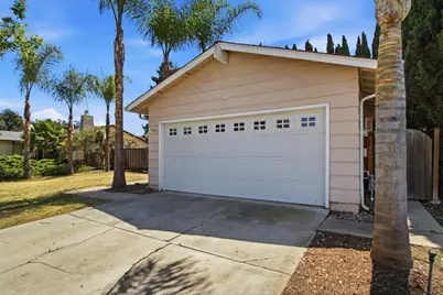 1692 Ruther Place Ct, San Jose, CA 95121 - Photo 2