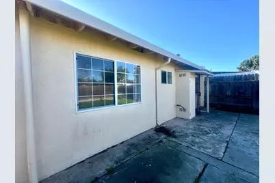 607 Calaveras Dr, Salinas, CA 93906 - Photo 8