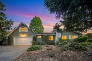 12100 Saraglen Dr, Saratoga, CA 95070 - Photo 40