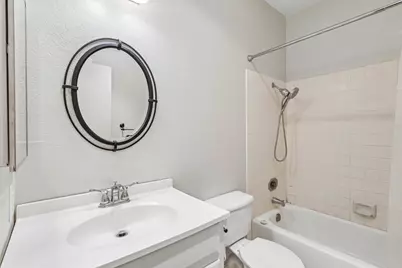 3674 Oakwood Ter 203, Fremont, CA 94536 - Photo 12