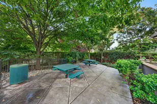 650 Almaden Walk Loop, San Jose, CA 95125 - Photo 28