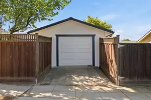 1051 Manhattan Ct, Sunnyvale, CA 94087 - Photo 24