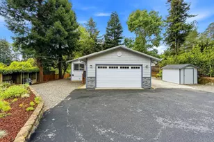 769 Calabasas Rd, Watsonville, CA 95076 - Photo 12