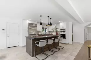 1708 Grizilo Dr, San Jose, CA 95124 - Photo 10