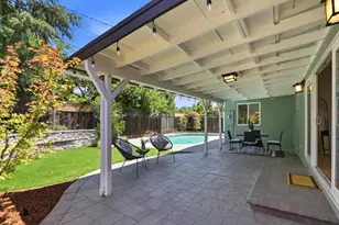 2349 Carlton Ave, San Jose, CA 95124 - Photo 32