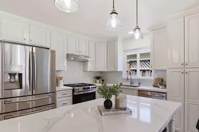 2349 Carlton Ave, San Jose, CA 95124 - Photo 12