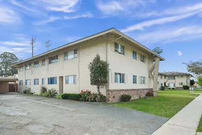948 Lupin Dr, Salinas, CA 93906 - Photo 2