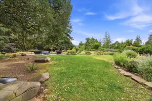 10340 W Loyola Dr, Los Altos Hills, CA 94024 - Photo 60