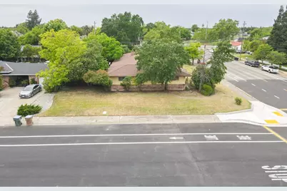 925 5th St, Lincoln, CA 95648 - Photo 1
