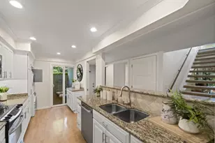 23 Los Altos Square, Los Altos, CA 94022 - Photo 14