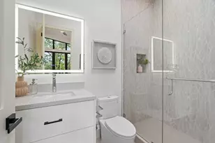 1084 Moffett Cir, Palo Alto, CA 94303 - Photo 22