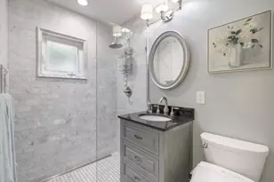 730 Greenview Pl, Los Altos, CA 94024 - Photo 16