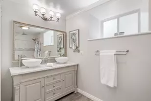 730 Greenview Pl, Los Altos, CA 94024 - Photo 20