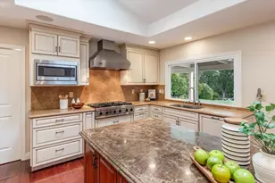 15392 Via Palomino, Monte Sereno, CA 95030 - Photo 24