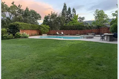 15392 Via Palomino, Monte Sereno, CA 95030 - Photo 8