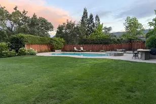 15392 Via Palomino, Monte Sereno, CA 95030 - Photo 8