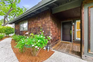 1135 Emerson St, Palo Alto, CA 94301 - Photo 2