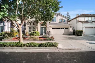 320 Huckleberry Dr, San Jose, CA 95123 - Photo 10