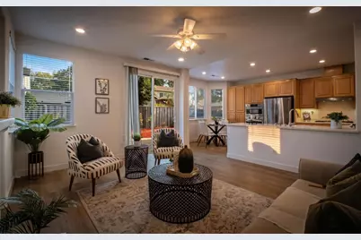 320 Huckleberry Dr, San Jose, CA 95123 - Photo 8