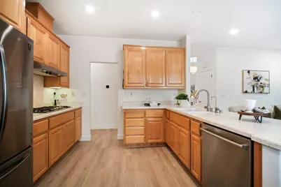 320 Huckleberry Dr, San Jose, CA 95123 - Photo 26