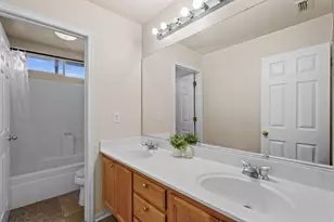 5071 Moorcroft Cir, Stockton, CA 95206 - Photo 30