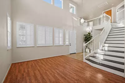 5071 Moorcroft Cir, Stockton, CA 95206 - Photo 16