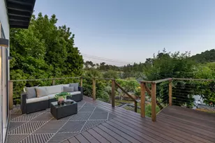 2117 Los Altos Dr, San Mateo, CA 94402 - Photo 58