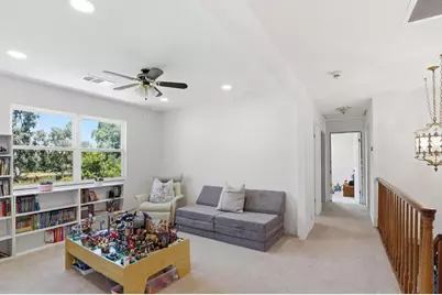130 Sunrise Dr, Hollister, CA 95023 - Photo 16