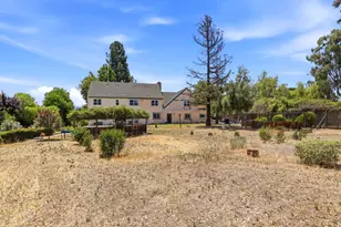 130 Sunrise Dr, Hollister, CA 95023 - Photo 48